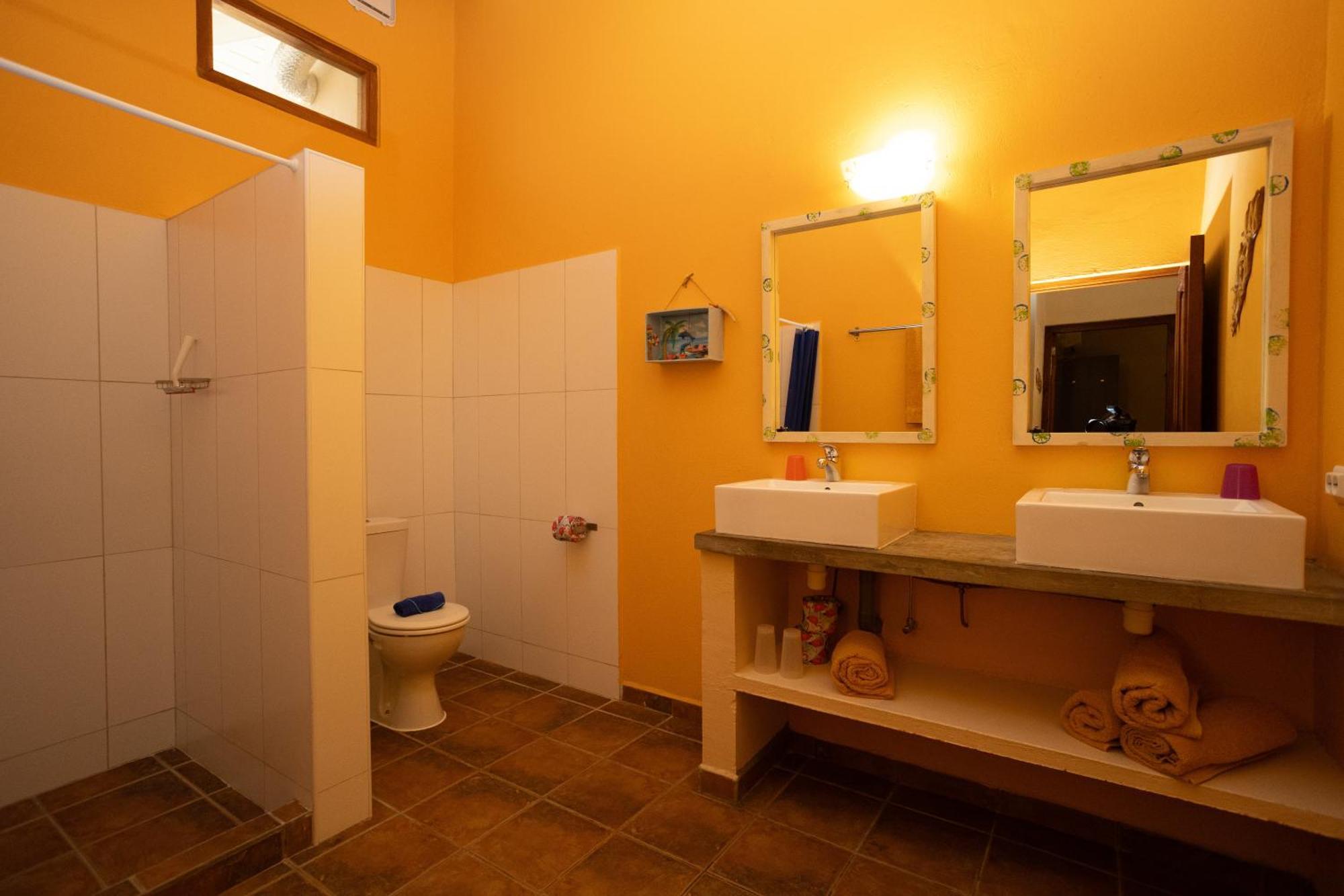 Djambo (Adults Only) Apartment Kralendijk  Ngoại thất bức ảnh